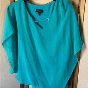 FINAL MARKDOWN I.N. Studio Women's Blouse petite xl